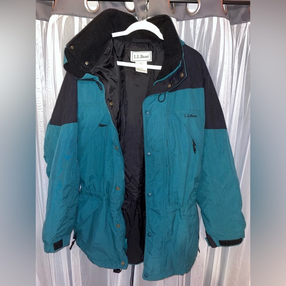 L.L. Bean Other - L.L. Bean Outdoor Hooded Jacket Thinsulate Lite Loft Insulation Men’s Size Large